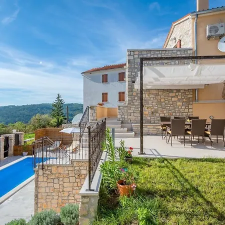 Guest house Villa Beram